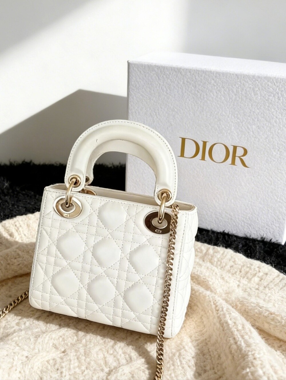 Mini Lady Dior Bag White Cannage Lambskin - Picture 4 of 7
